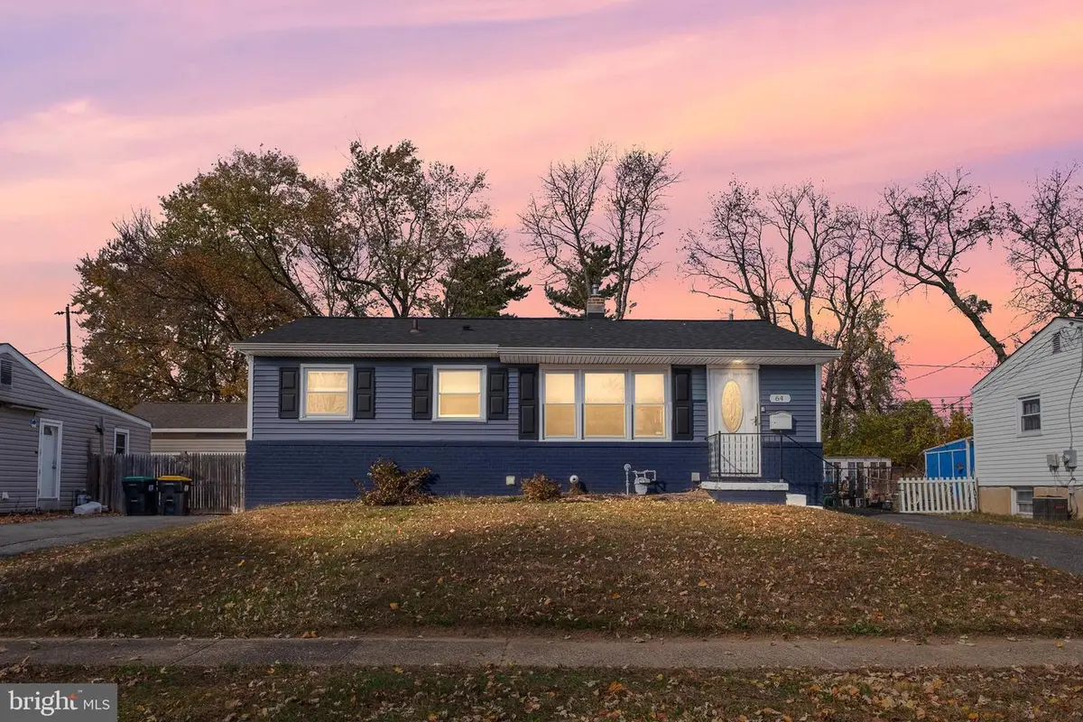 64 Holden Dr, New Castle, DE 19720 - Image #1