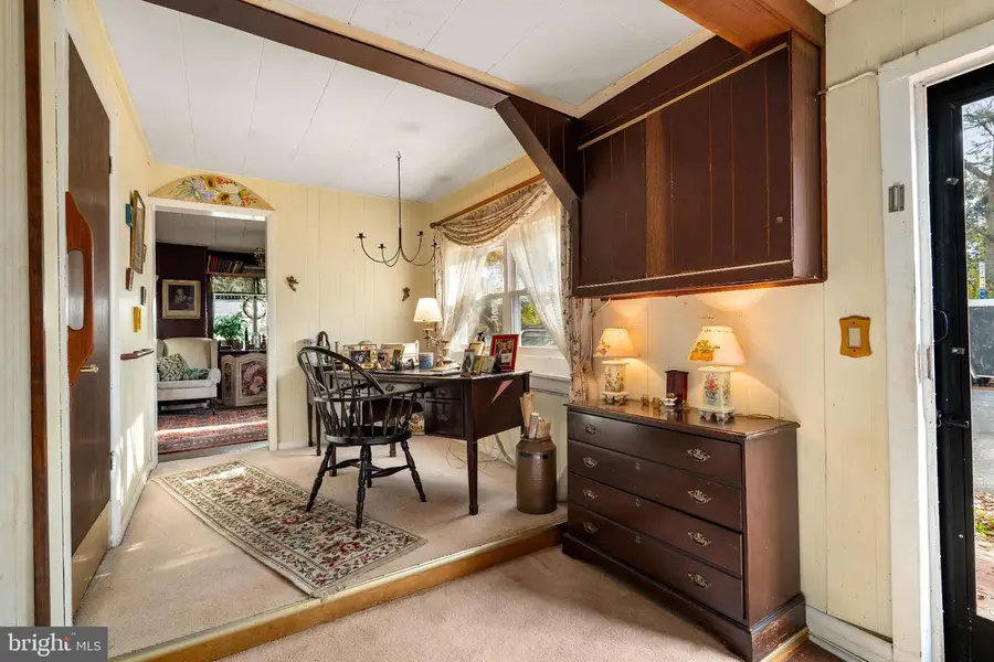 6 Delaware St, Saint Georges, DE 19733 - Image #3