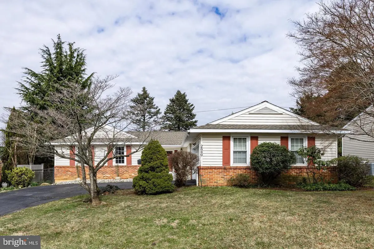 2849 E Oakland Dr, Wilmington, DE 19808 - Image #1