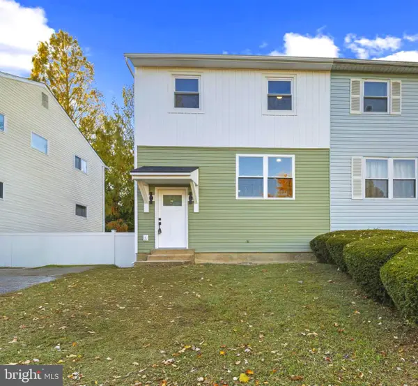 12 Booker Cir, NEW CASTLE, DE 19720