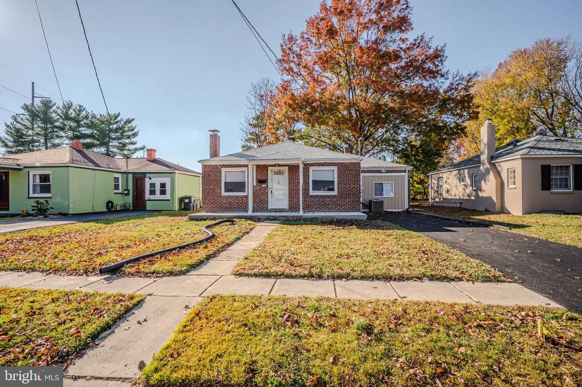 208 Harding Ave, Wilmington, DE 19804 - Image #1