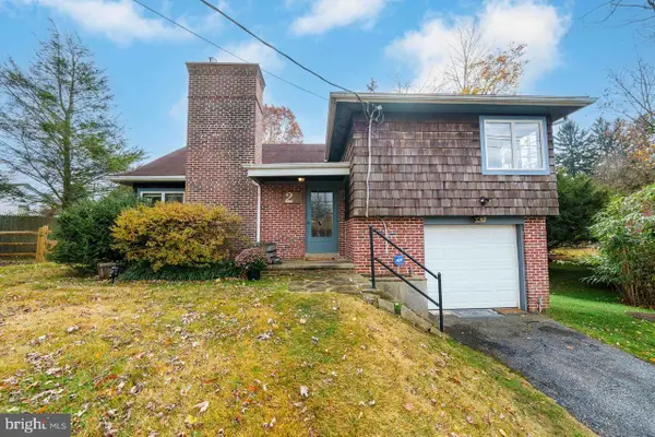 2 Snuff Mill Rd, WILMINGTON, DE 19807