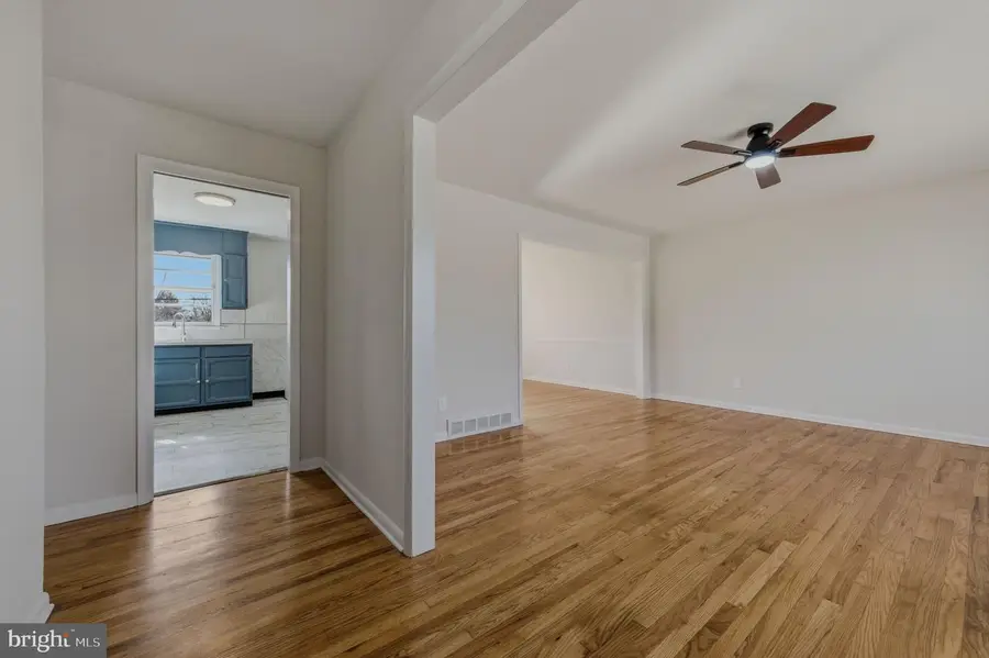 2211 Saint James Dr, Wilmington, DE 19808 - Image #3