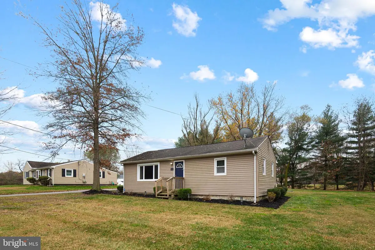 1056 Grears Corner Rd, Townsend, DE 19734 - Image #1