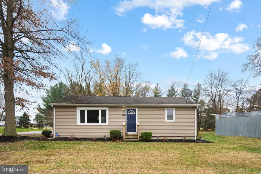 1056 Grears Corner Rd, Townsend, DE 19734 - Image #2