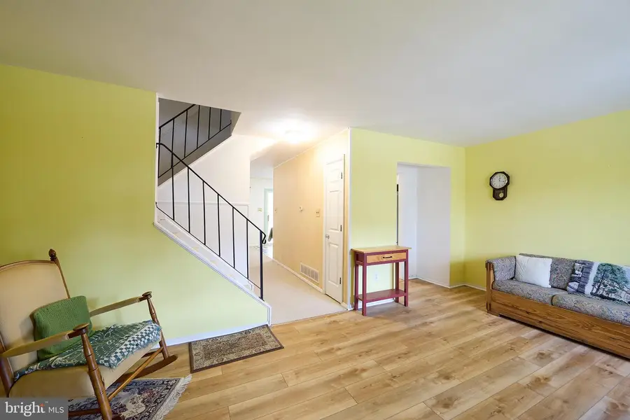 11 Palmer Pl, Newark, DE 19713 - Image #2