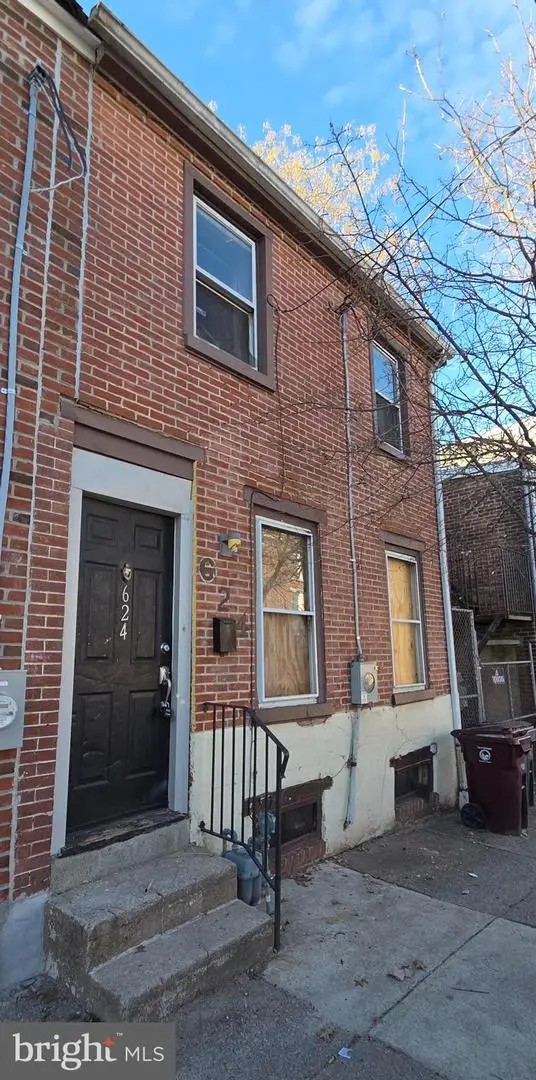624 W 8th St, Wilmington, DE 19801 - #1