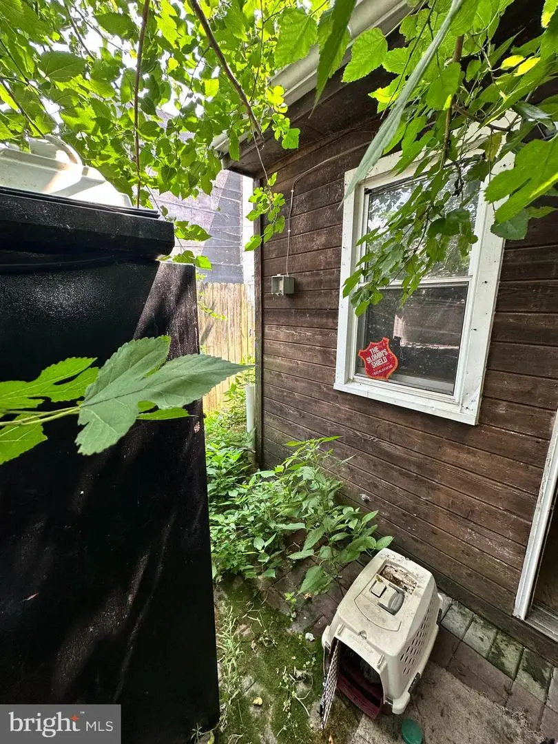 929 N Spruce St, Wilmington, DE 19801 - Image #2