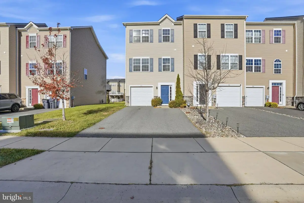 932 Lissicasey Loop, Middletown, DE 19709 - Image #1