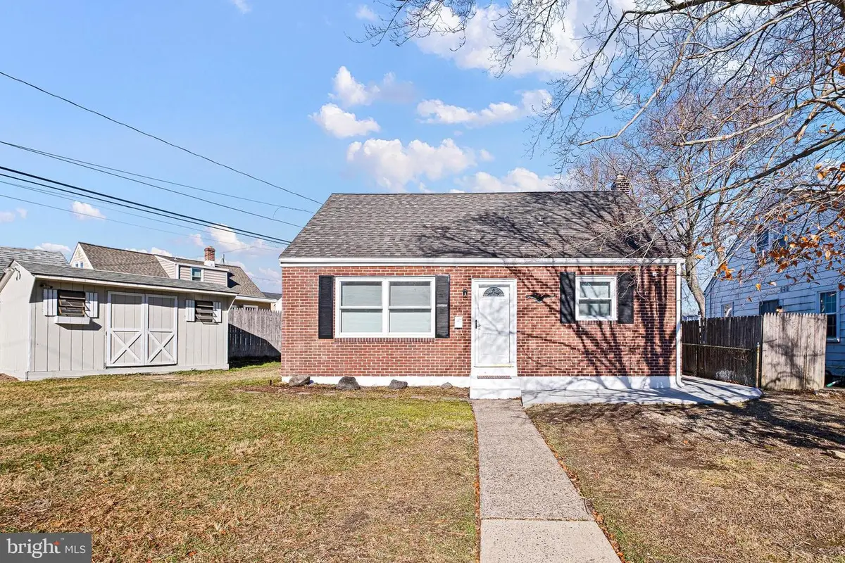 114 Vilone Rd, Wilmington, DE 19805 - Image #1