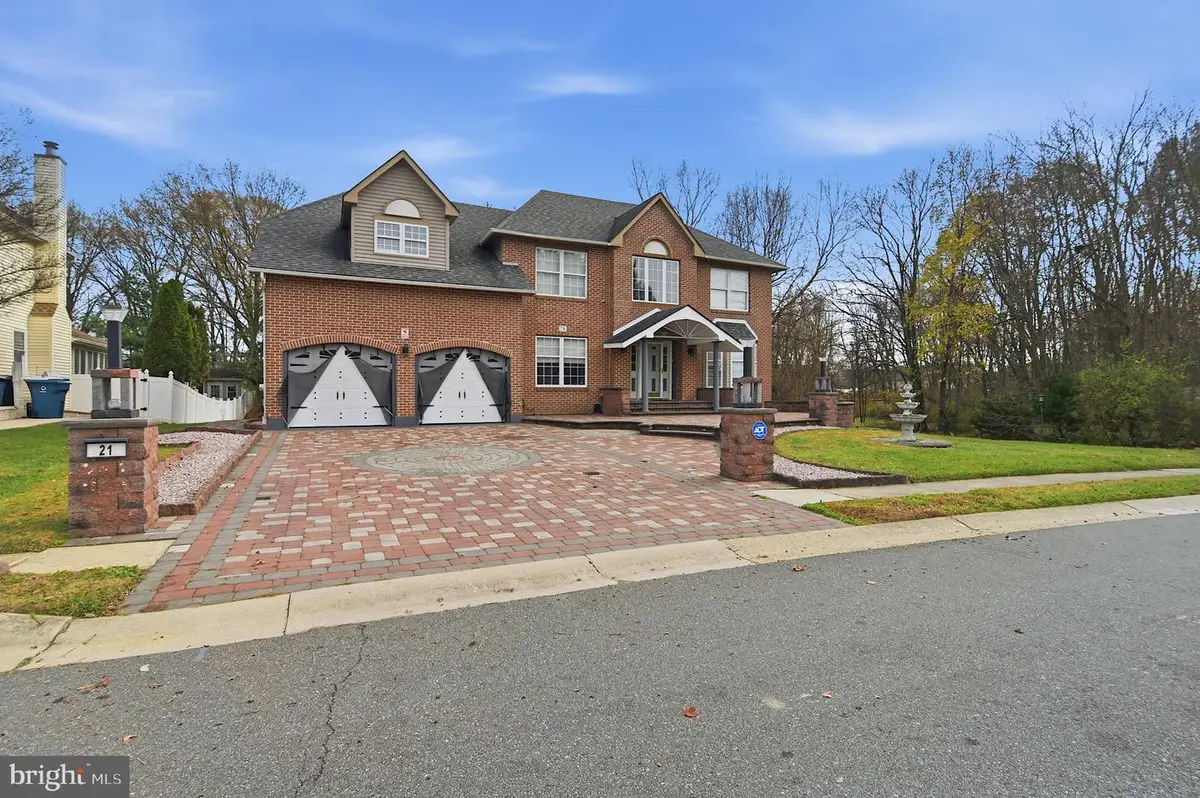 21 E Moyer Dr, Bear, DE 19701 - Image #1