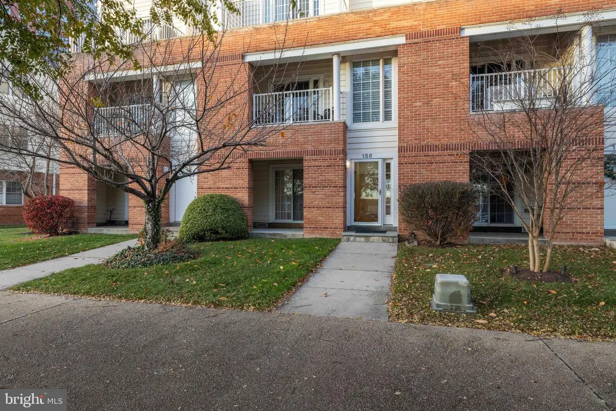 156 Christina Landing Dr, Wilmington, DE 19801 - Image #1