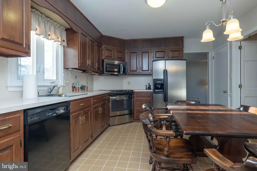 2612 Longfellow Dr, Wilmington, DE 19808 - Image #3