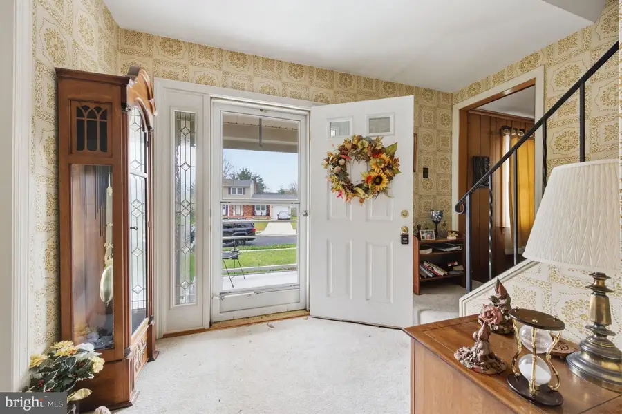 7 Leafy Ln, Newark, DE 19702 - Image #2