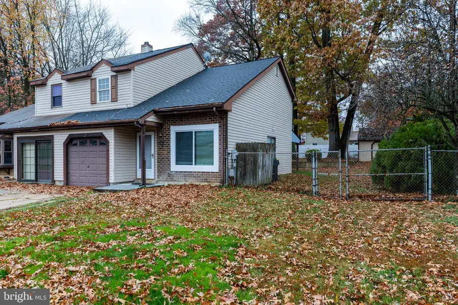 17 Lanford Rd, New Castle, DE 19720 - Image #2