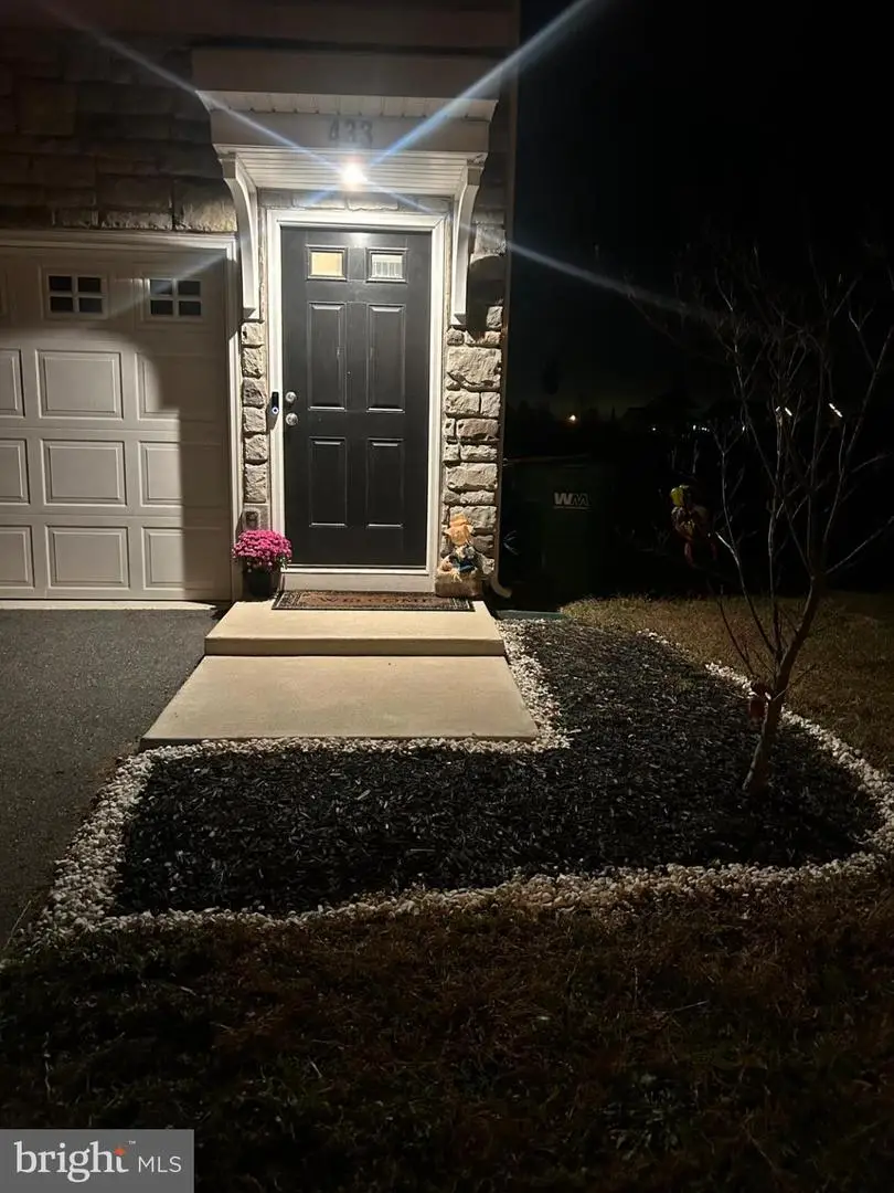 433 Wyatt Dr, Townsend, DE 19734 - Image #2