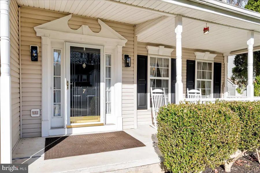 7 Stirling Dr, Newark, DE 19702 - Image #3