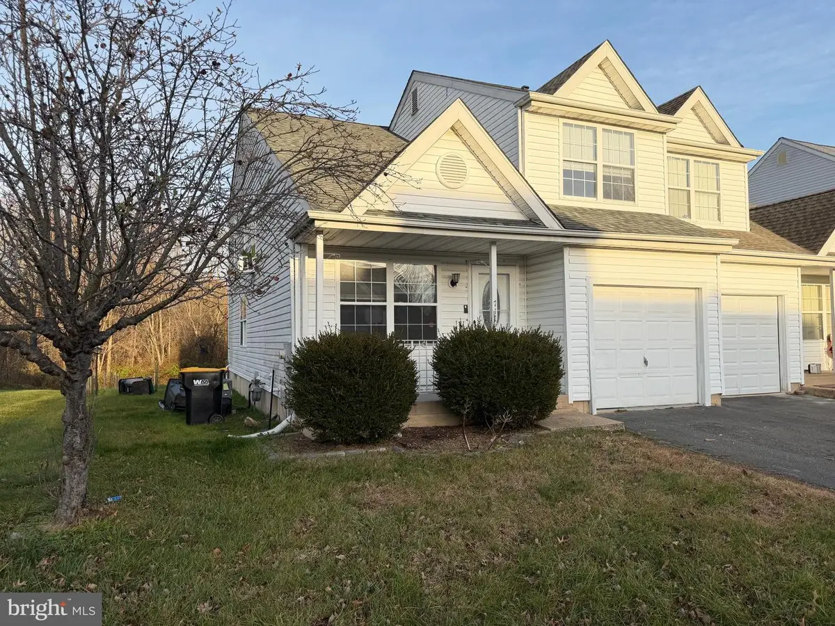 717 Lexington Dr, Bear, DE 19701 - Image #1