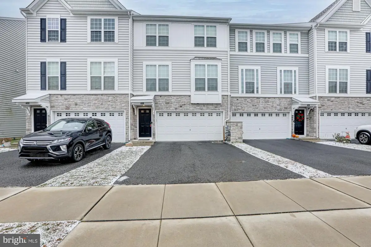 430 Wyatt Dr, Townsend, DE 19734 - Image #1