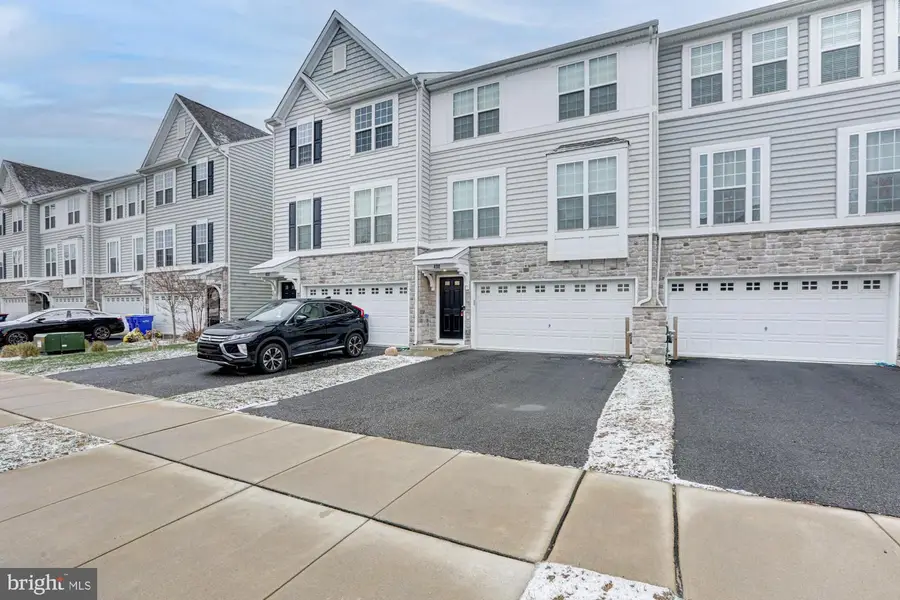 430 Wyatt Dr, Townsend, DE 19734 - Image #2