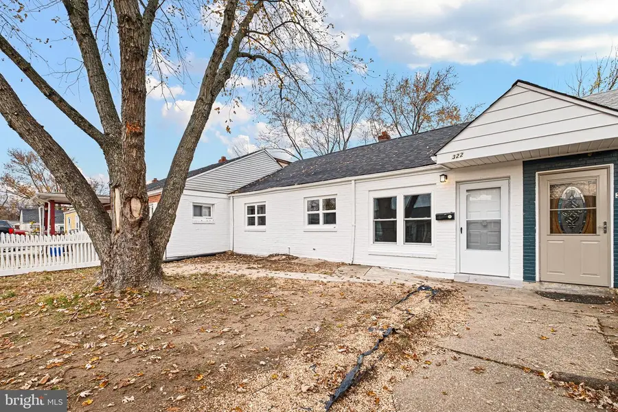 322 Sheridan Dr, New Castle, DE 19720 - Image #2