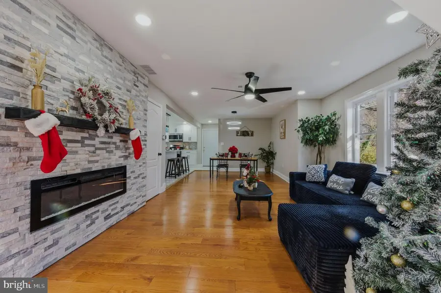 109 E 40th St, Wilmington, DE 19802 - Image #2