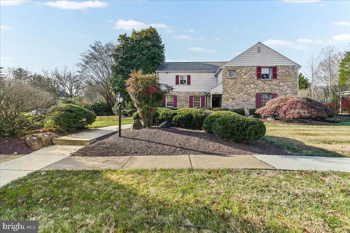 801 Essex Rd, Wilmington, DE 19807 - Image #1