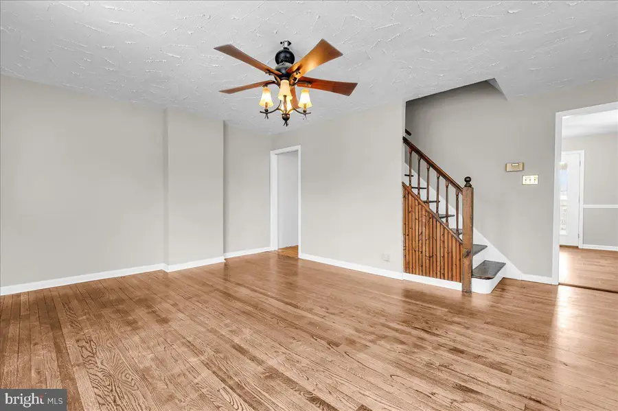 1010 Dover Ave, Wilmington, DE 19805 - #3