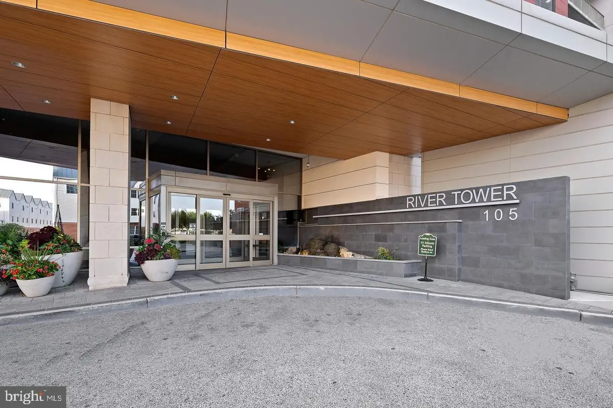 105-unit Christina Landing Dr #806, Wilmington, DE 19801 - Image #1