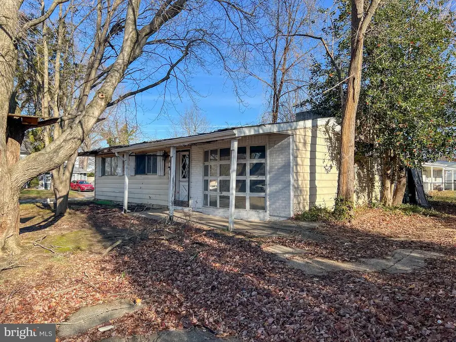 4 Martell Rd, Newark, DE 19713 - Image #2