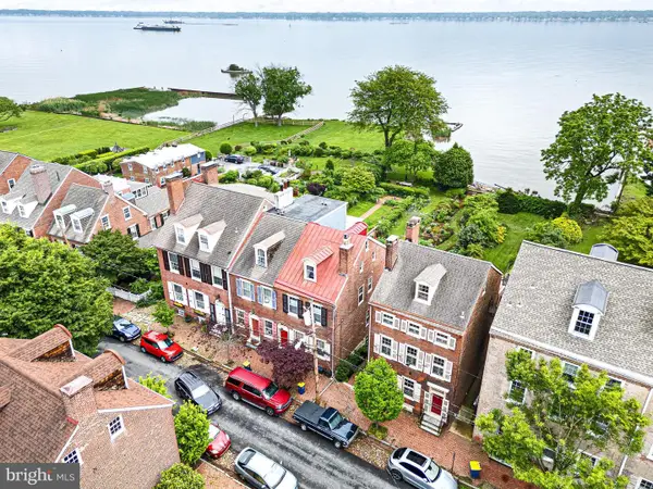 13 The Strand, NEW CASTLE, DE 19720