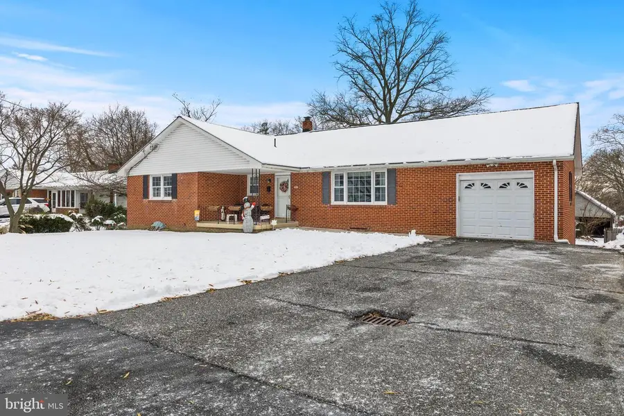 322 Beverly Pl, Wilmington, DE 19809 - Image #2