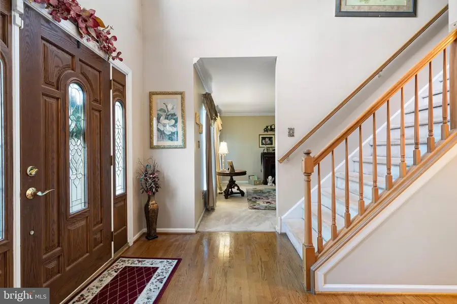 414 S Barrington Ct, Newark, DE 19702 - Image #2