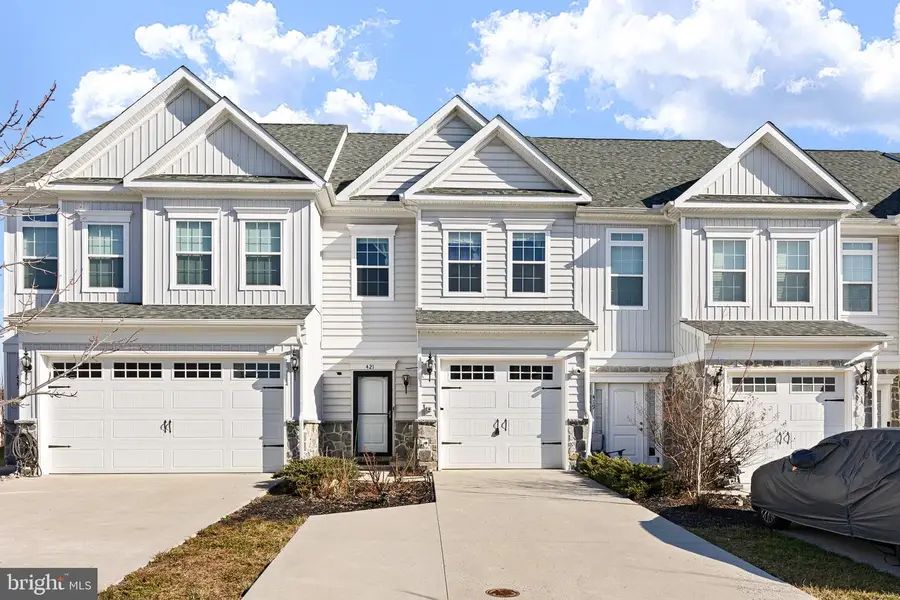421 Sitka Spruce Ln, Townsend, DE 19734 - Image #2