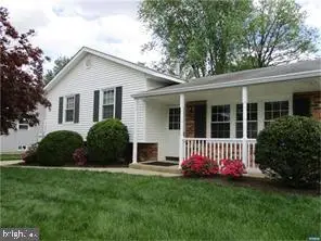 170 Scottfield Dr, Newark, DE 19713 - Image #1