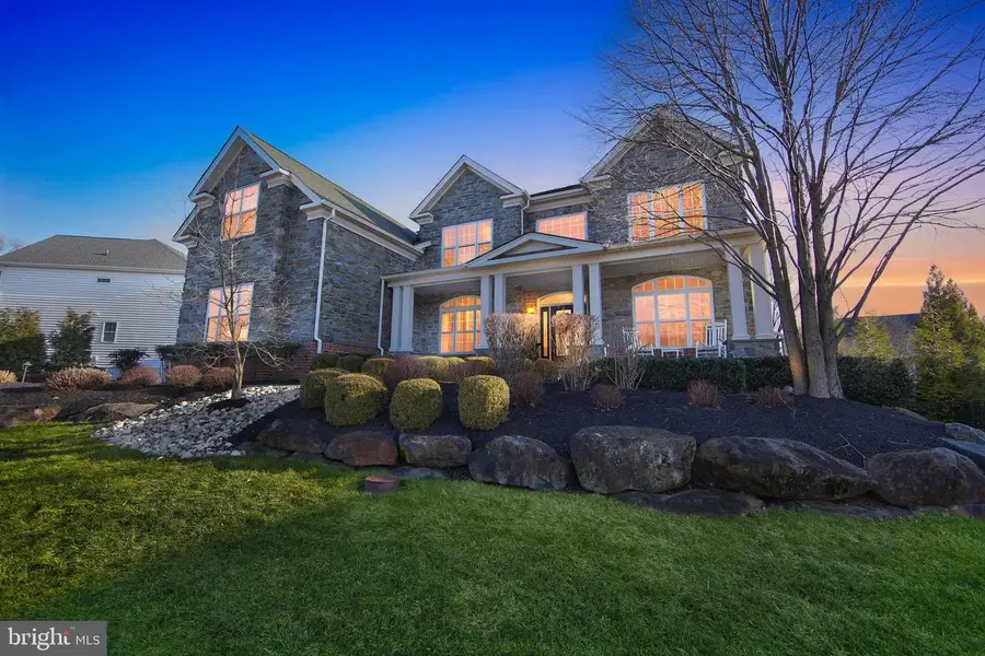 102 Odyssey Dr, Wilmington, DE 19808 - Image #2