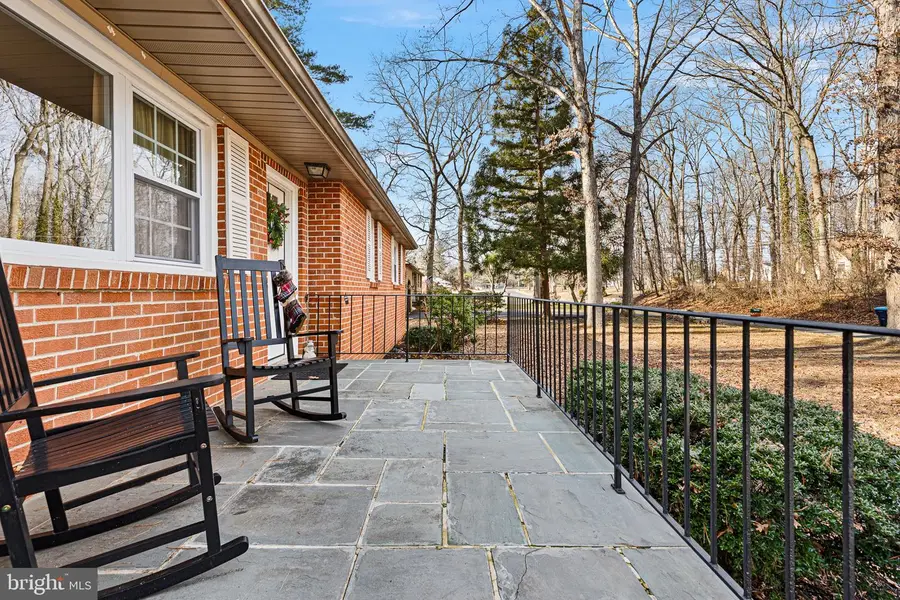 106 Kingston Dr, Bear, DE 19701 - Image #2