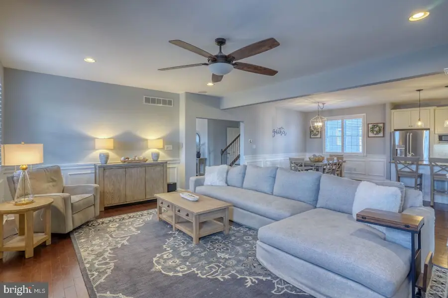 513 Spring Hollow Dr, Middletown, DE 19709 - #2