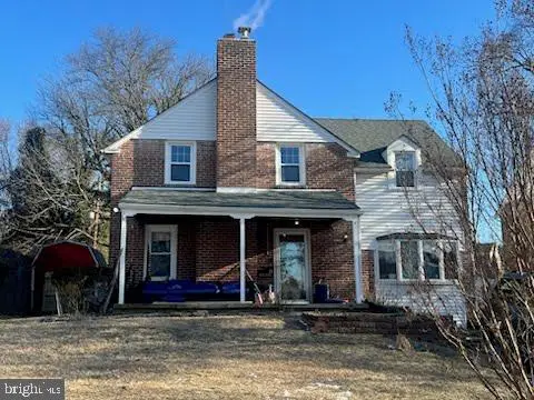 37 W Salisbury Dr, Wilmington, DE 19809 - Image #1