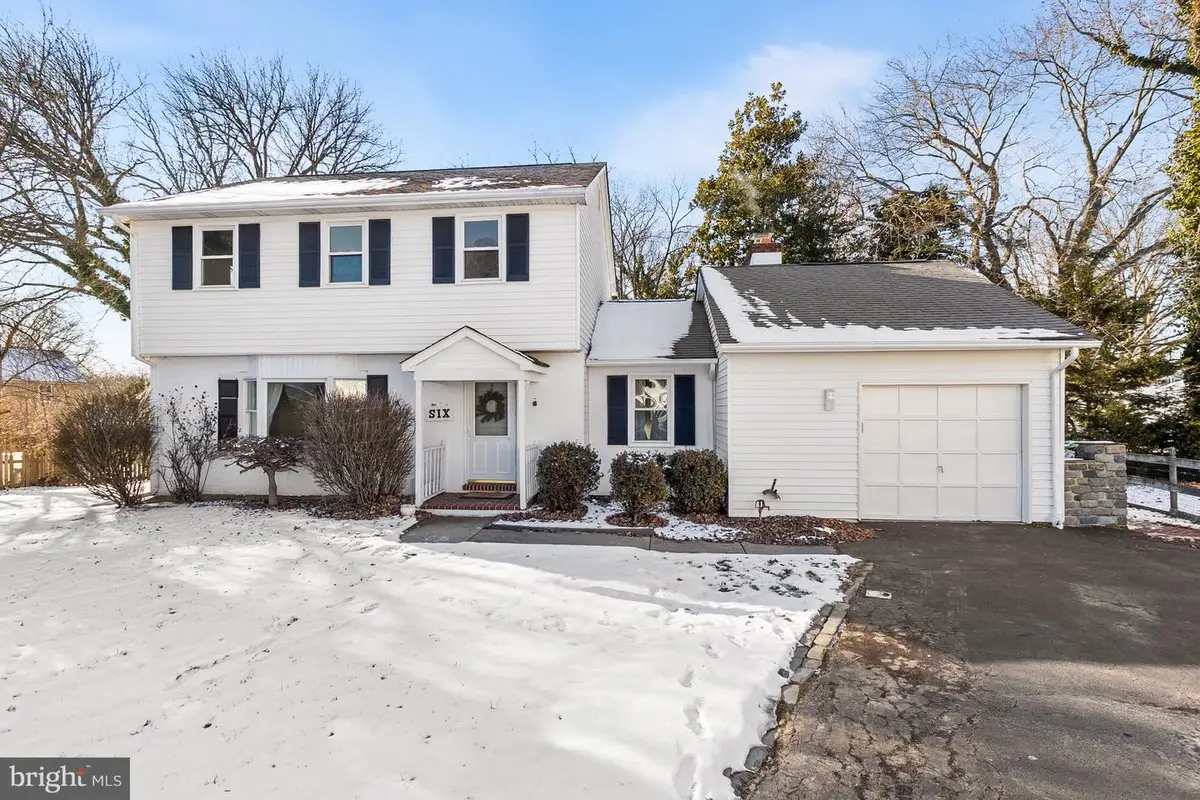 6 Aldee Ln, Wilmington, DE 19809 - Image #1