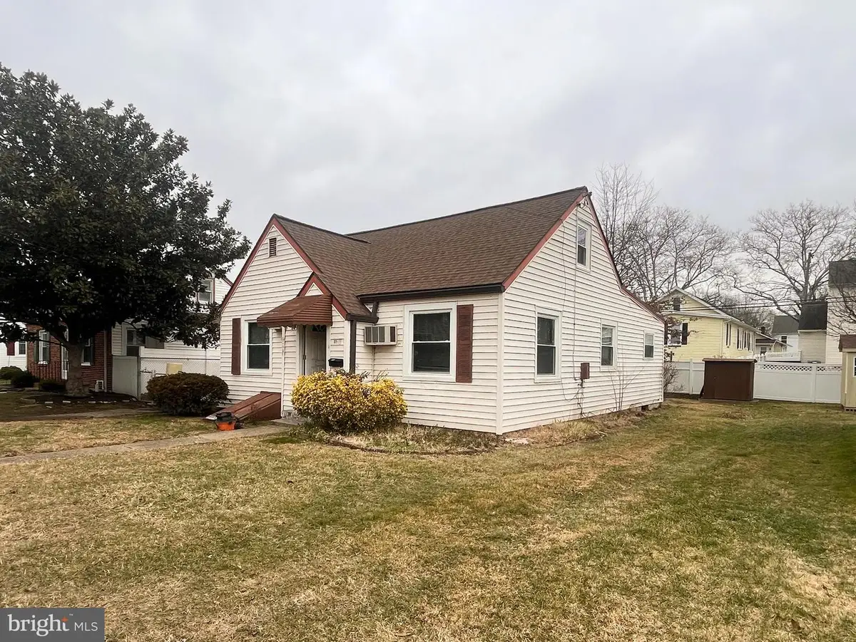 105 Harding Ave, Wilmington, DE 19804 - #1