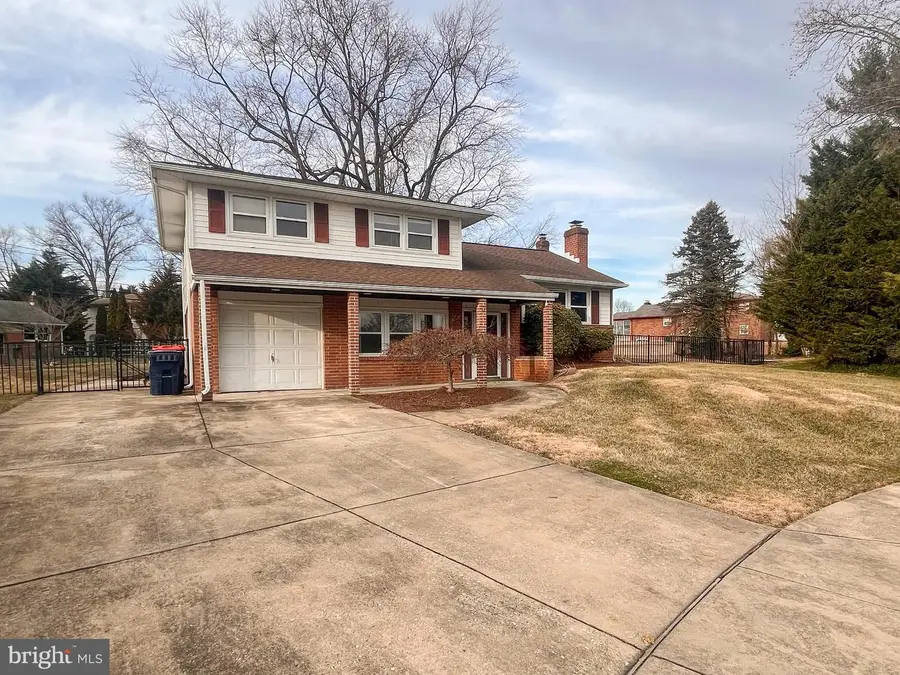 11 Fountain Ct, Wilmington, DE 19808 - Image #2