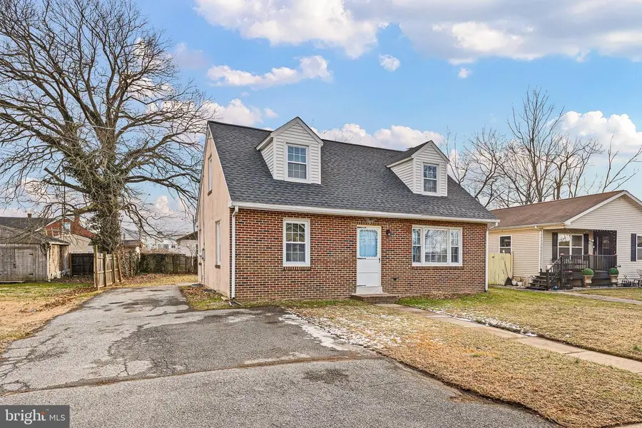 15 Irwin Ave, New Castle, DE 19720 - Image #2