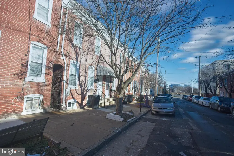 1011 W 5th St, Wilmington, DE 19805 - #2