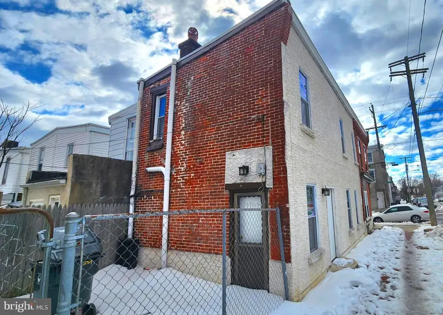 1239 Chestnut St, Wilmington, DE 19805 - #2