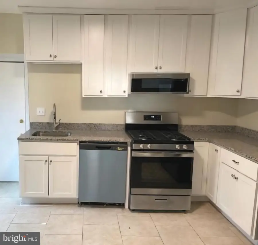 1239 Chestnut St, Wilmington, DE 19805 - #3