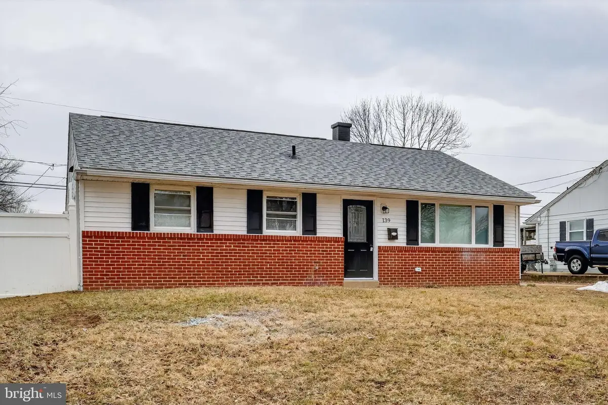 139 Cross Ave, New Castle, DE 19720 - #1