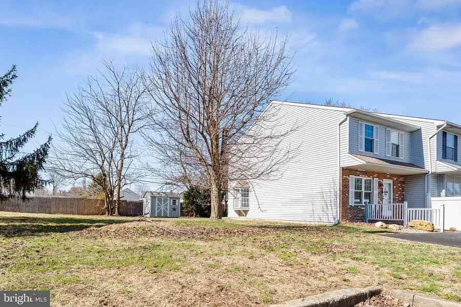 28 W Perpen Ct, Newark, DE 19702 - #3