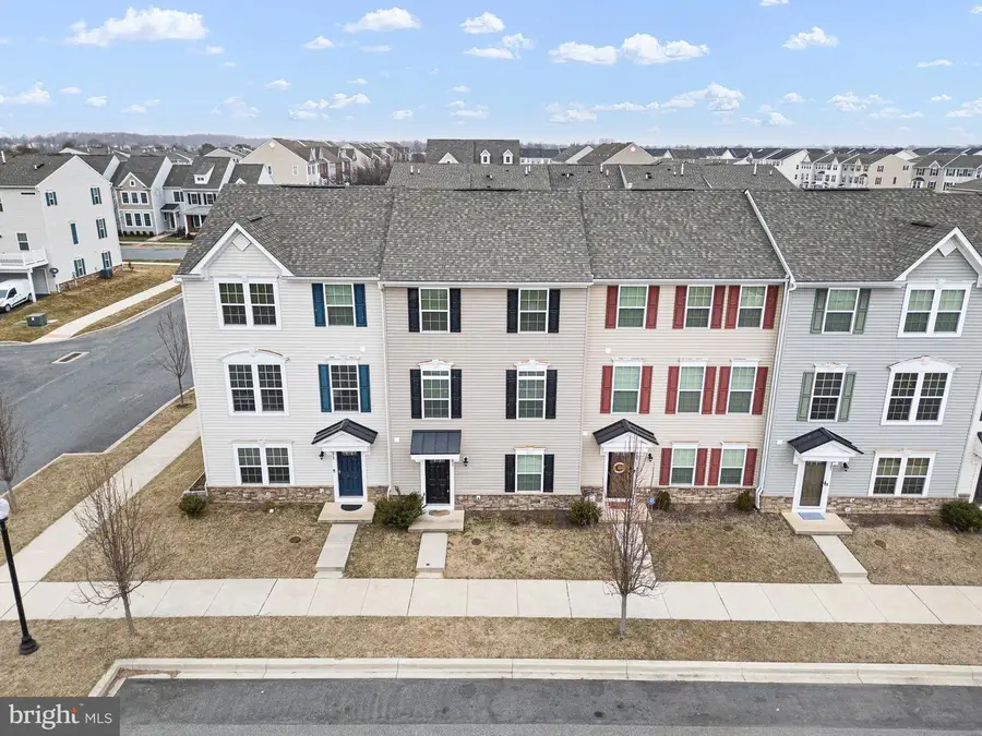 211 Lake Seymour Dr, Middletown, DE 19709 - #2