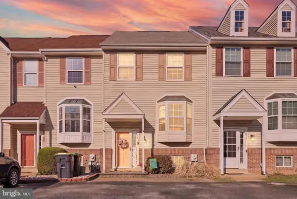 840 Sabina Cir, BEAR, DE 19701